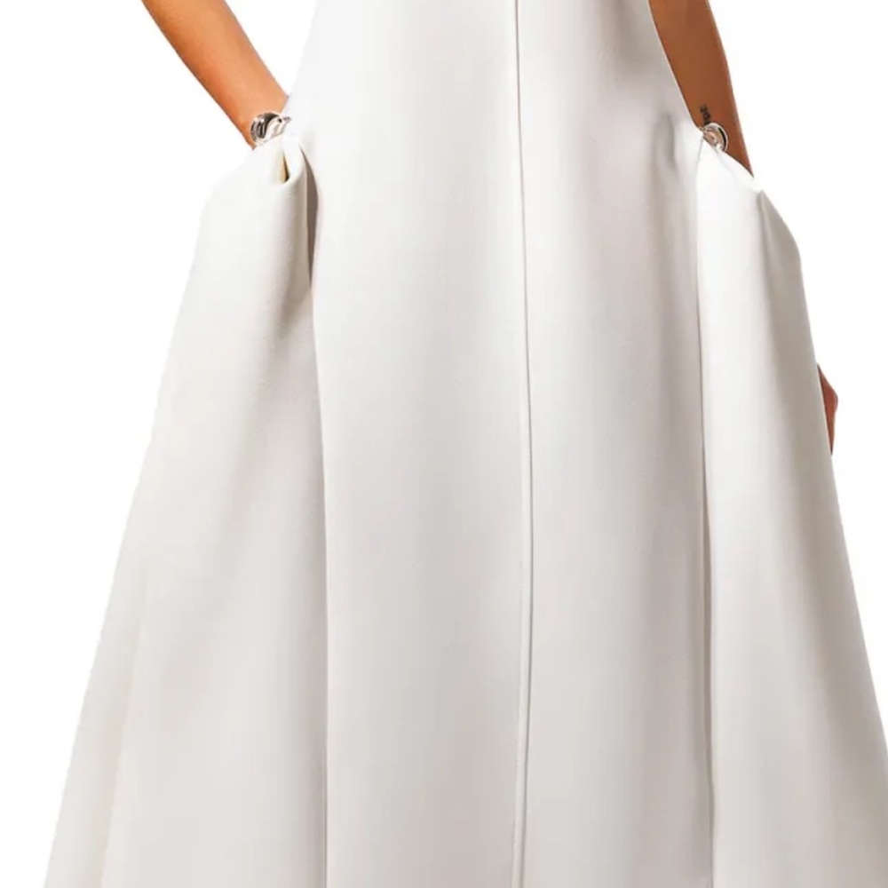 Elegantly sleeveless Draped Cream Midi Dress with silver side detach accessories - Picture 2 of 7